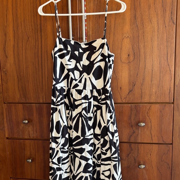 Rachel Zoe Dresses & Skirts - Rachel Zoe Black and White Abstract Spaghetti Strap Maxi Dress